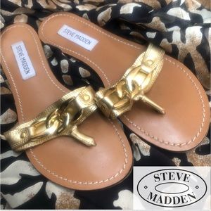 STEVE MADDEN | Thong Sandals